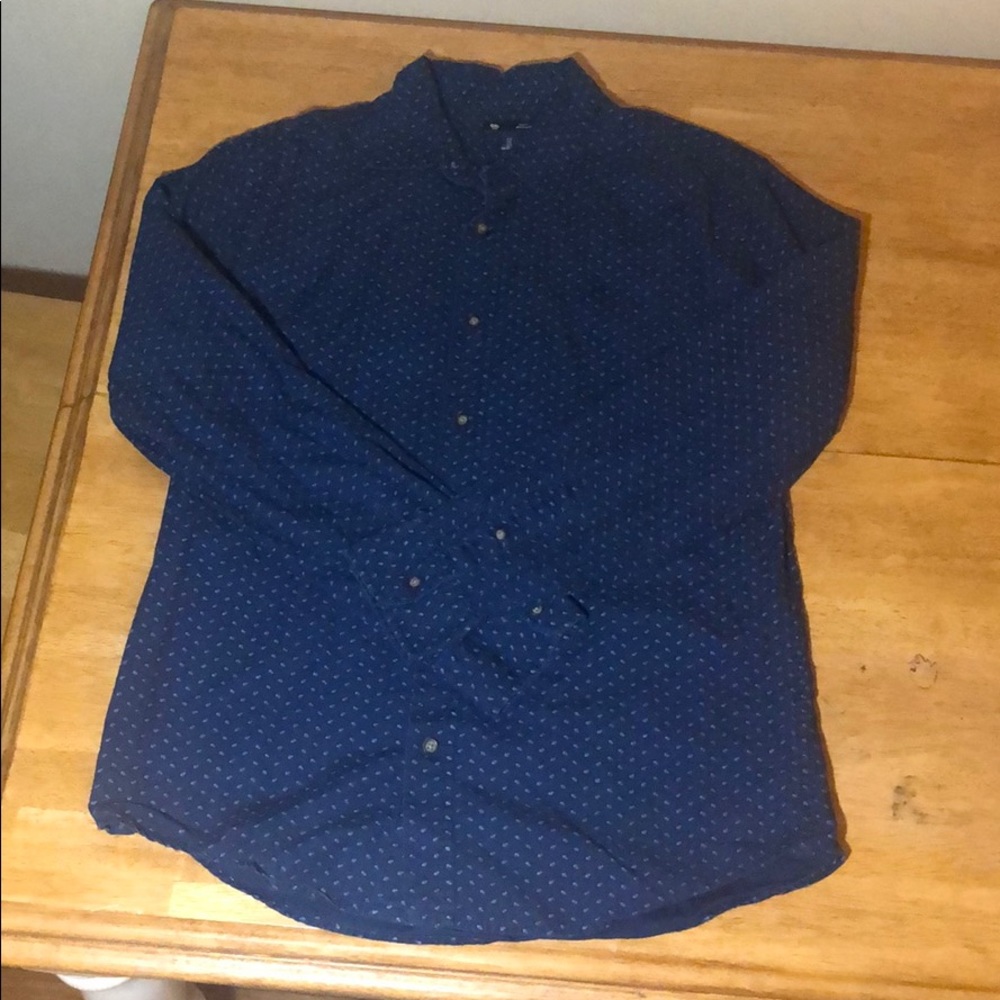 Gap Button Up